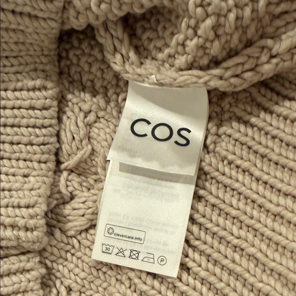COS Women's Cable Knit Sweater Vest - Beige - Picture 8 of 11